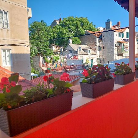 Apartment Dalmatino Split Ngoại thất bức ảnh